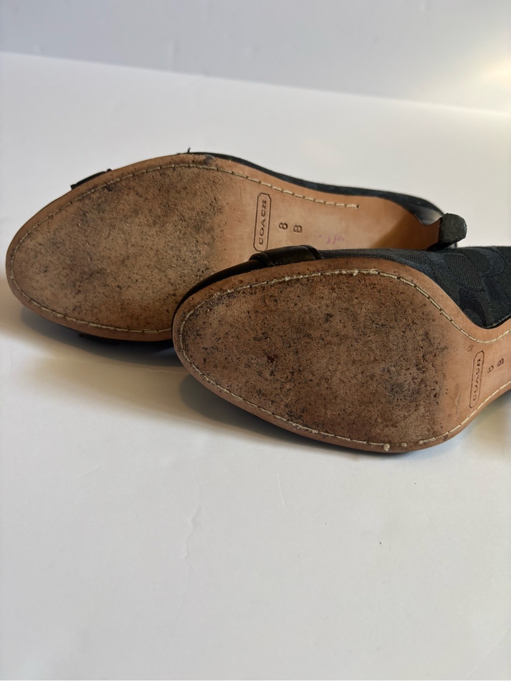 Coach Whitney Black Monogram Canvas & Leather Buckle Plaque Pumps Heels Sz 8. - Picture 8 of 11